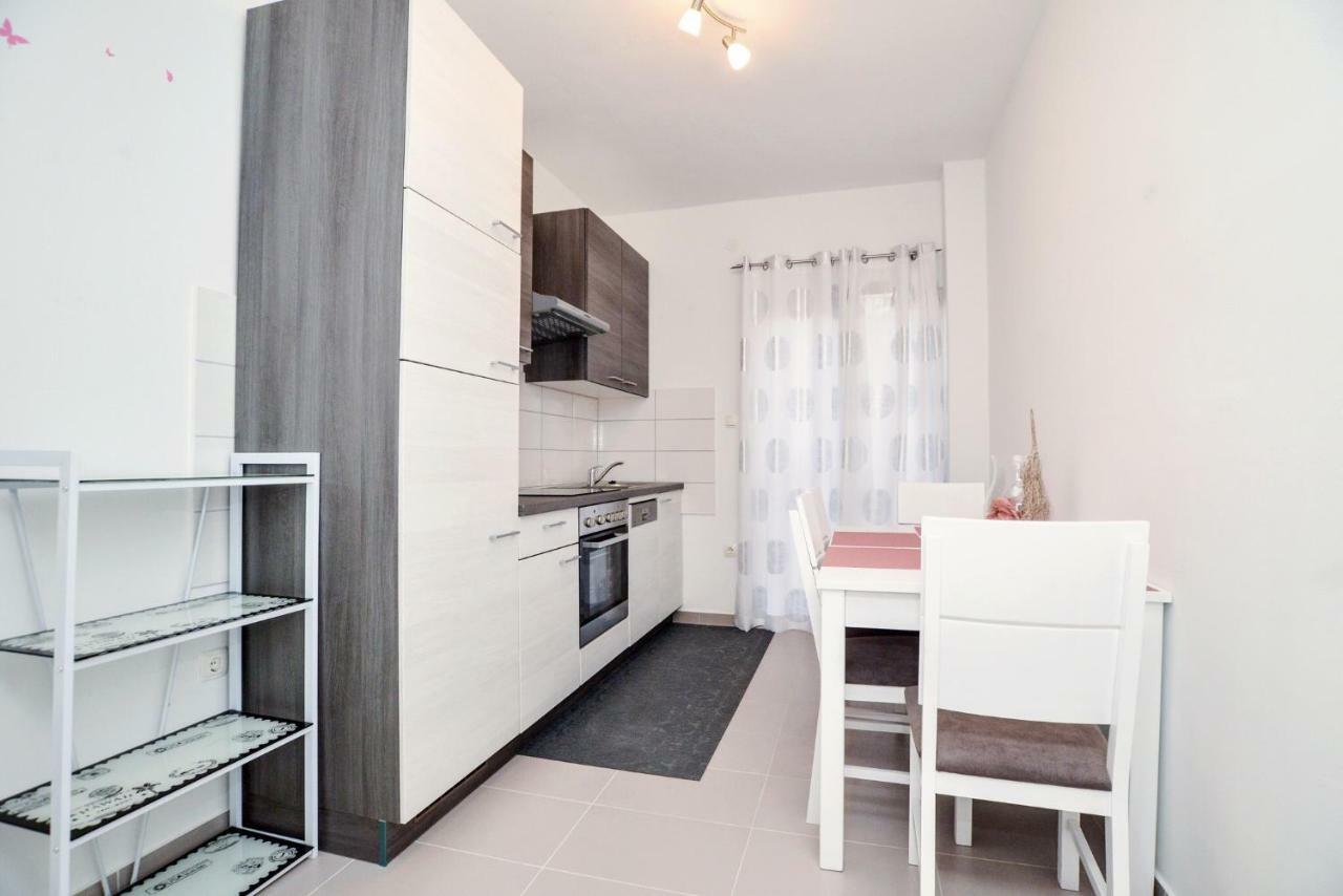 Apartment Luxury Boduja *
